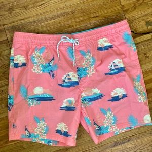 NWT, men’s swim trunks, size L